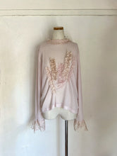画像をギャラリービューアに読み込む, Crew Neck High Count Twist Yarn Sheer Waffle Shirring Lace Frill P/O