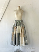 画像をギャラリービューアに読み込む, Gobelin Flower JQ Material Mix Patchwork Waist Elastic Balloon Silhouette Gather SK #1513332