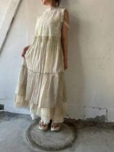 画像をギャラリービューアに読み込む, Sheer Tulle Yolk Gather Tiered Front Button Gilet Dress #7523545