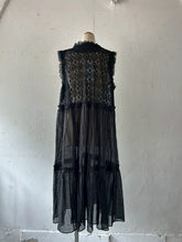 画像をギャラリービューアに読み込む, Sheer Tulle Yolk Gather Tiered Front Button Gilet Dress #7523545