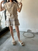 Load image into Gallery viewer, Front Lace up French Sleeve P/O #1521023