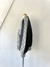画像をギャラリービューアに読み込む, Lace Quilting Zip up Puff Sleeve Unline Blouson #1513609