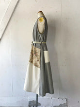 画像をギャラリービューアに読み込む, Gobelin Flower JQ Material Mix  Patchwork A line Flare Sleeveless  Dress #1513533
