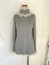 画像をギャラリービューアに読み込む, Tereco Rib Tulle Lace Off-Turtle Neck Long Sleeve P/O #1431072
