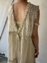 画像をギャラリービューアに読み込む, Sheer Tulle Yolk Gather Tiered Front Button Gilet Dress #7523545
