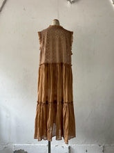 画像をギャラリービューアに読み込む, Sheer Tulle Yolk Gather Tiered Front Button Gilet Dress #7523545
