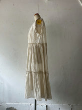 画像をギャラリービューアに読み込む, Sheer Tulle Yolk Gather Tiered Front Button Gilet Dress #7523545
