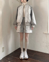画像をギャラリービューアに読み込む, Lace Quilting Zip up Puff Sleeve Unline Blouson #1513609
