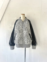 画像をギャラリービューアに読み込む, Lace Quilting Zip up Puff Sleeve Unline Blouson #1513609
