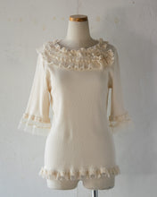 Load image into Gallery viewer, No.1611003　Tulle Mix Frill Half Sleeve Shell Neck P/O
