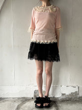 Load image into Gallery viewer, No.1611003　Tulle Mix Frill Half Sleeve Shell Neck P/O
